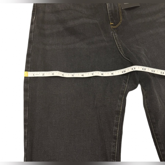 Fashion Nova Valencia Vintage Stretch Straight Leg Jeans Black Size 11 - Picture 4 of 5